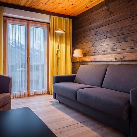 ホテル Relais Bayard Leuk エクステリア 写真