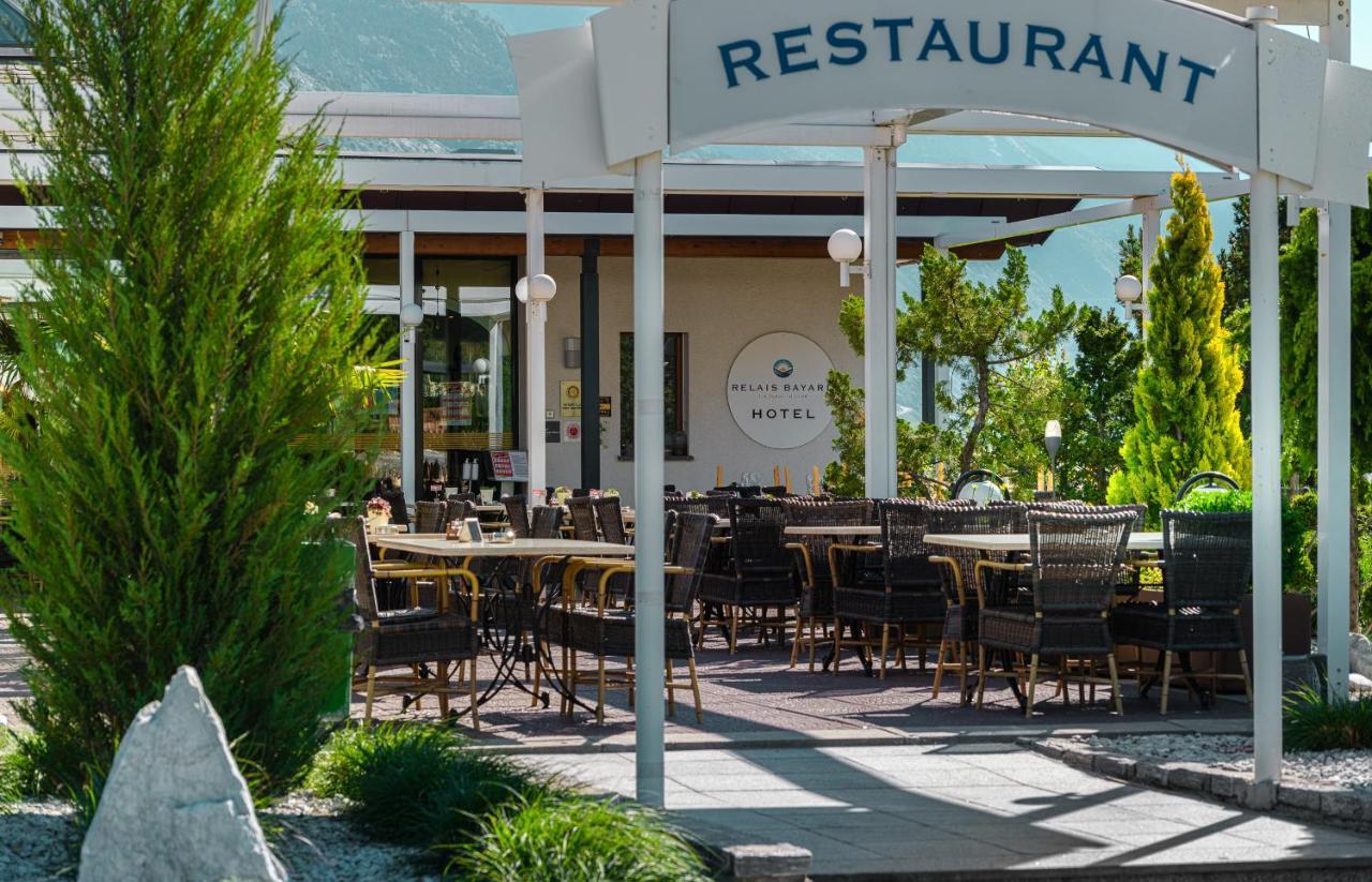 ホテル Relais Bayard Leuk エクステリア 写真
