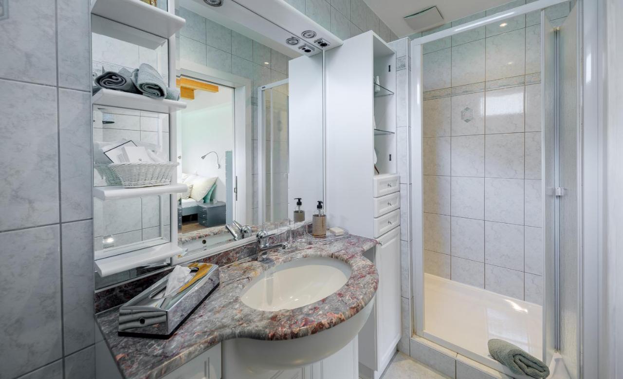ホテル Relais Bayard Leuk エクステリア 写真