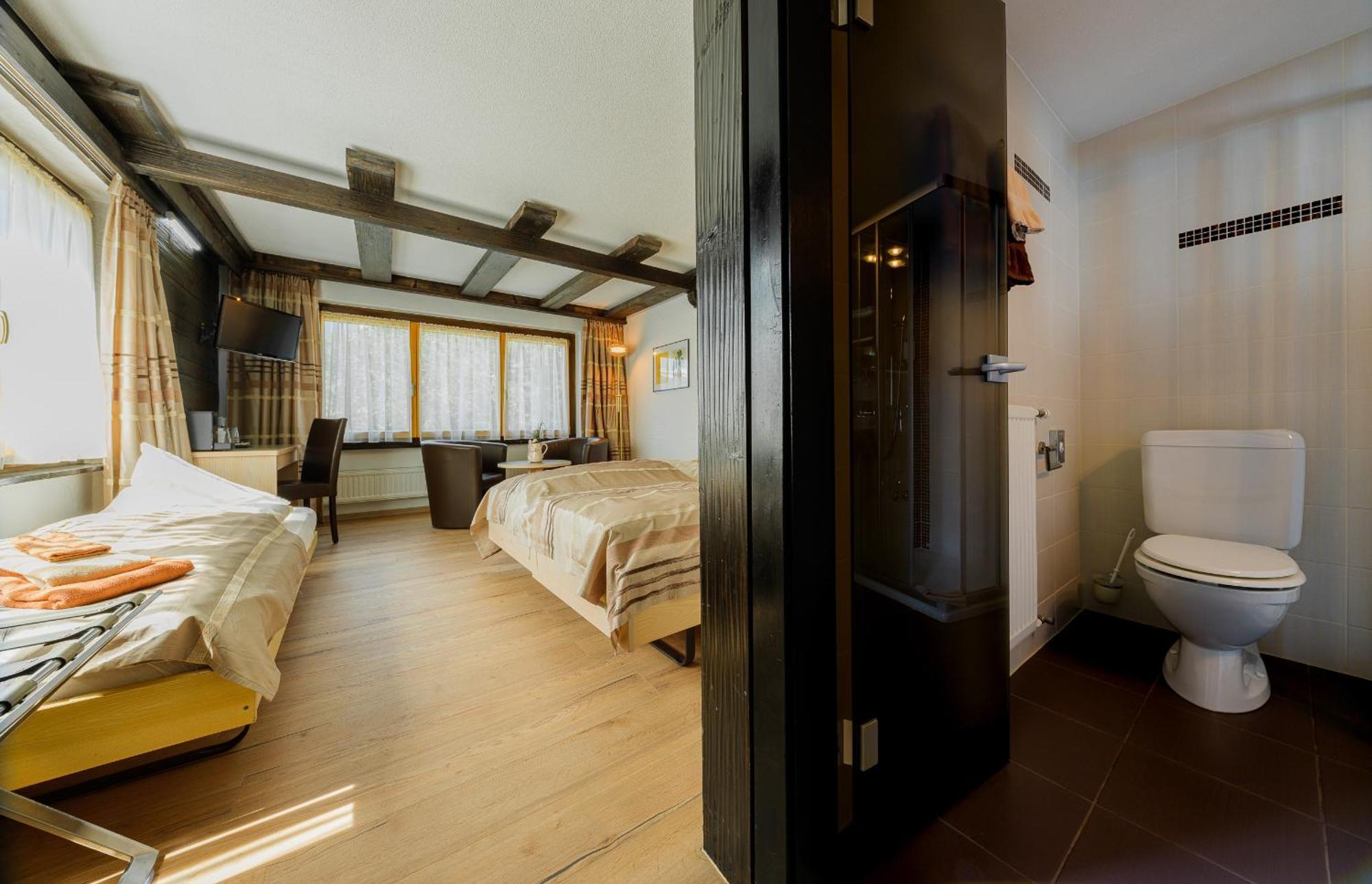 ホテル Relais Bayard Leuk エクステリア 写真